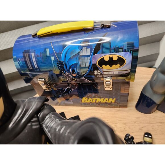 Batman Collector’s Lot – Action Figures, Imaginext, Alarm Clock & Tin Lunchbox - Picture 11 of 14